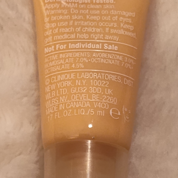 NWT! Clinique Moisture Surge .17oz - Picture 3 of 8